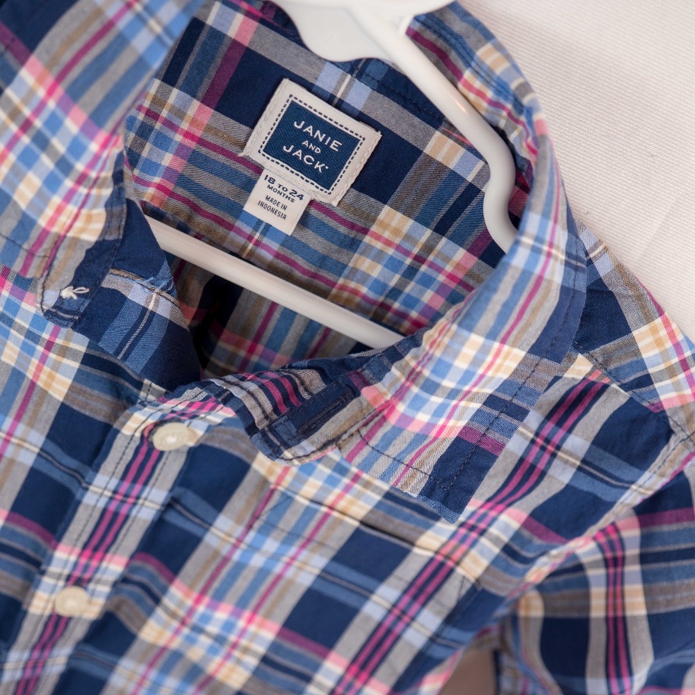 Janie and Jack Boys Pink/Blue Button Down 18/24M